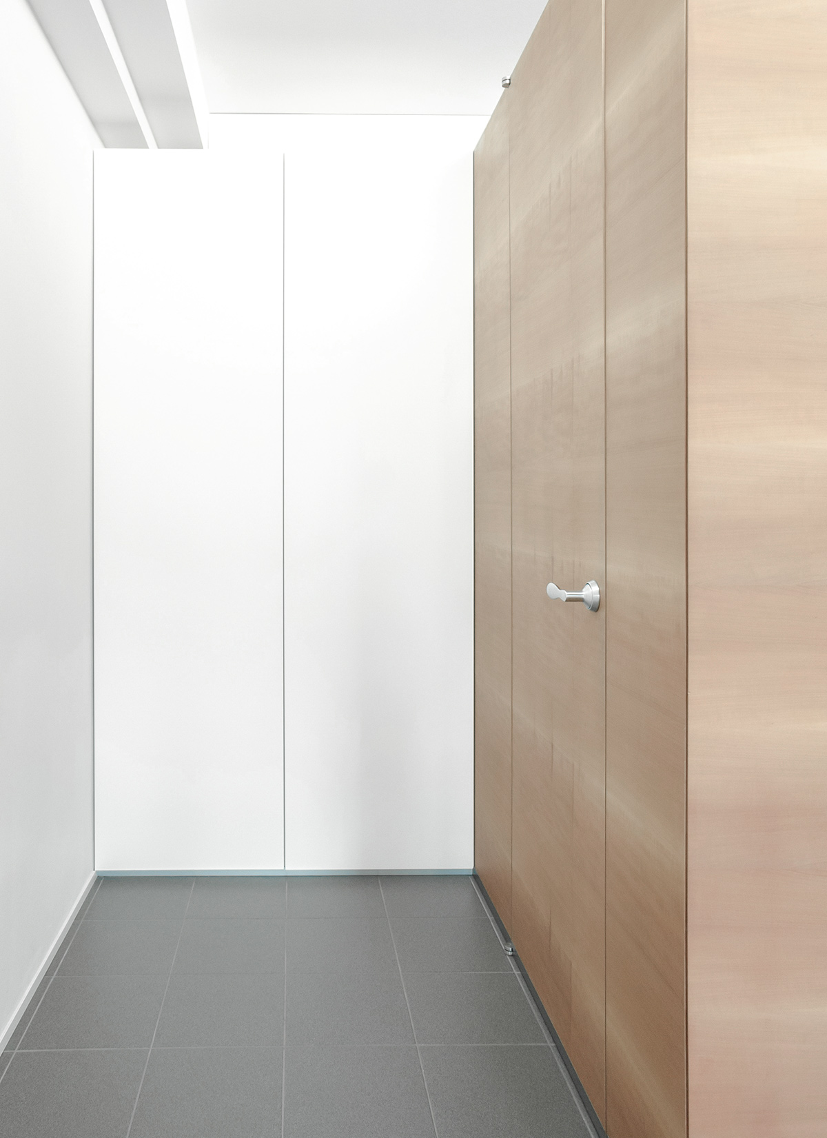 richard-moessmer-raumteiler-01